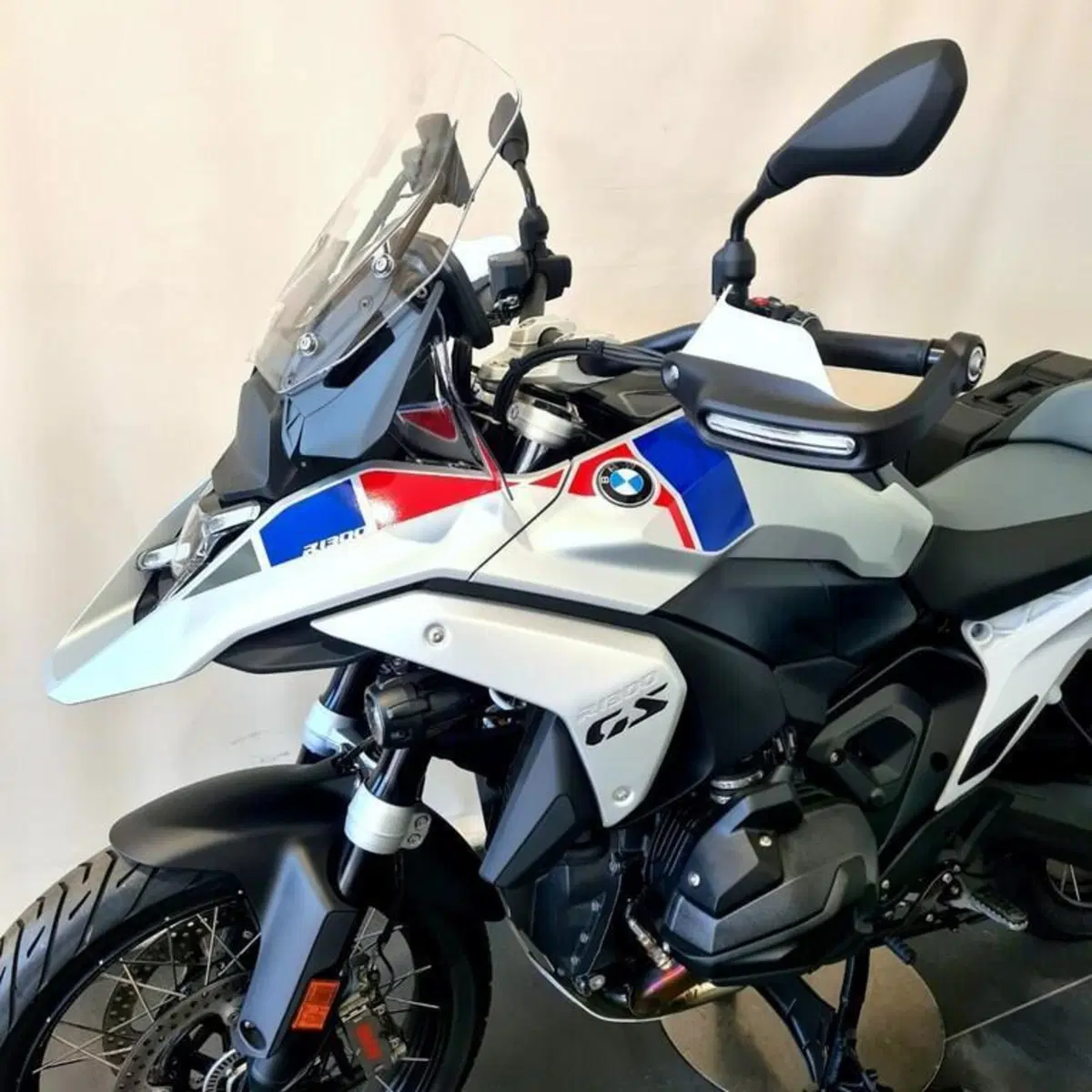 Bmw R 1300 GS ASA (2024 - 26) (8)