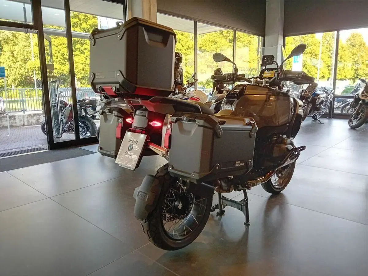 Bmw R 1300 GS Adventure Triple Black (2025 - 26) (5)