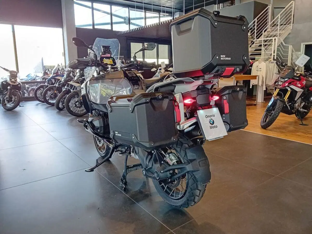 Bmw R 1300 GS Adventure Triple Black (2025 - 26) (6)