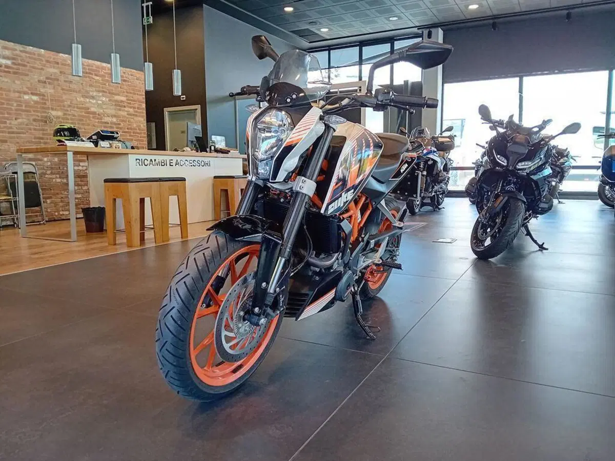 KTM 390 Duke ABS (2012 - 16) (2)