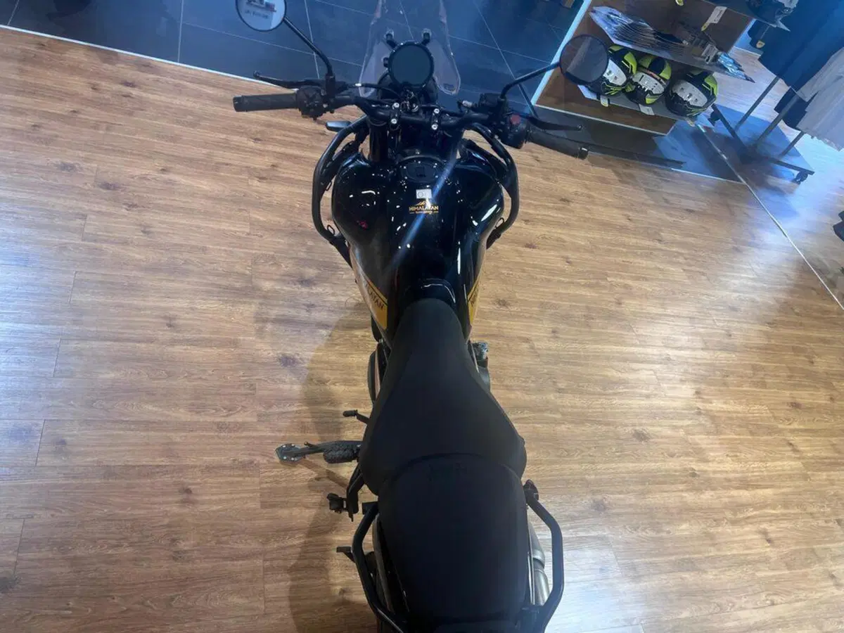 Royal Enfield Himalayan 450 (2024 - 26) (7)