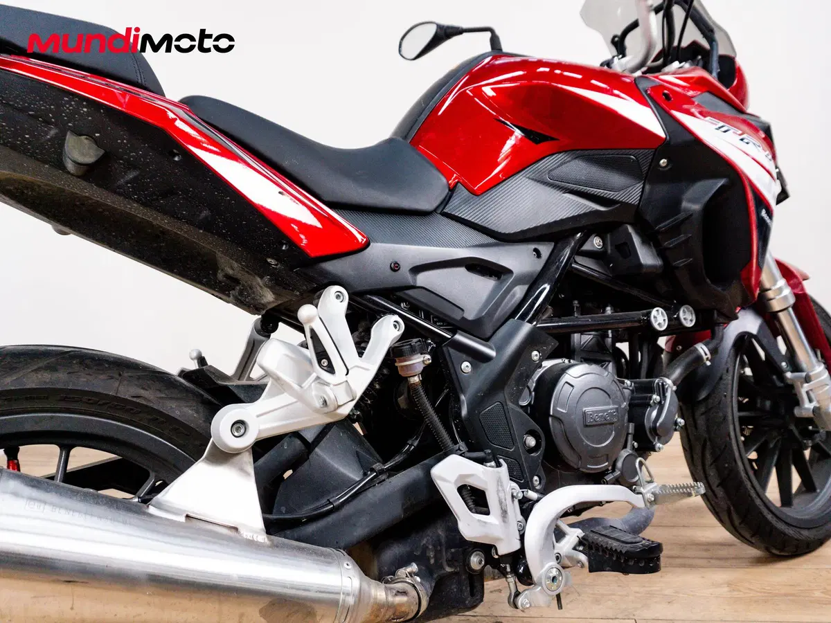 Benelli TRK 251 (2019 - 20) (4)
