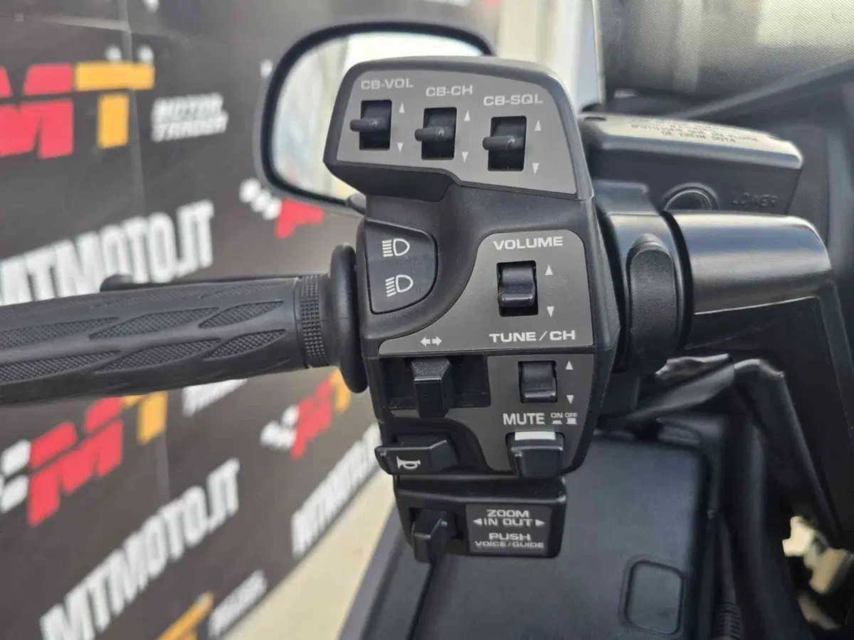 Honda GL 1800 Gold Wing (2012 - 17) (19)