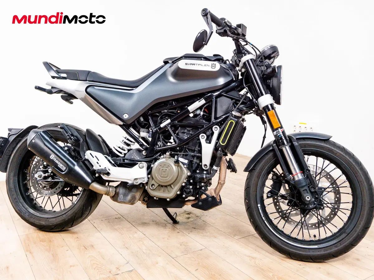 Husqvarna Svartpilen 125 (2021 - 23) (2)