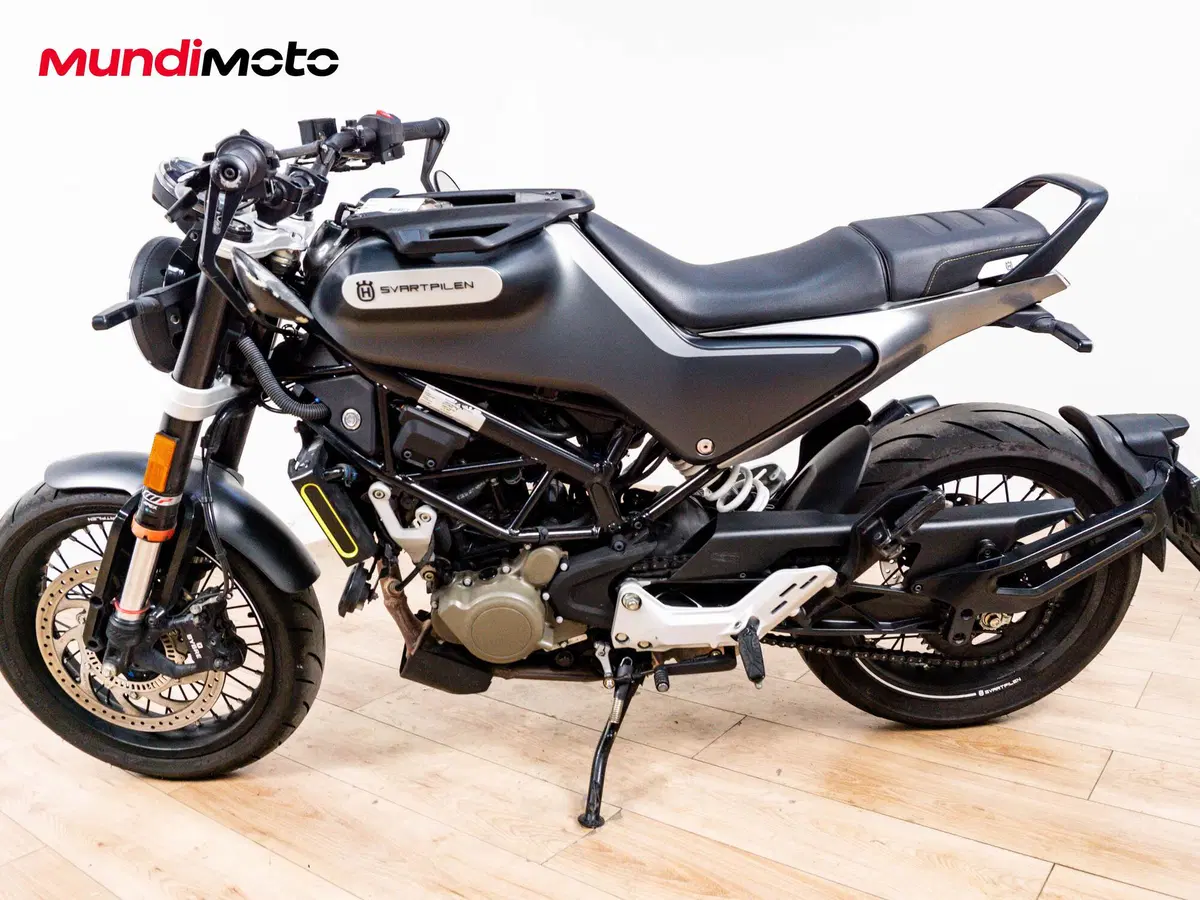 Husqvarna Svartpilen 125 (2021 - 23) (6)