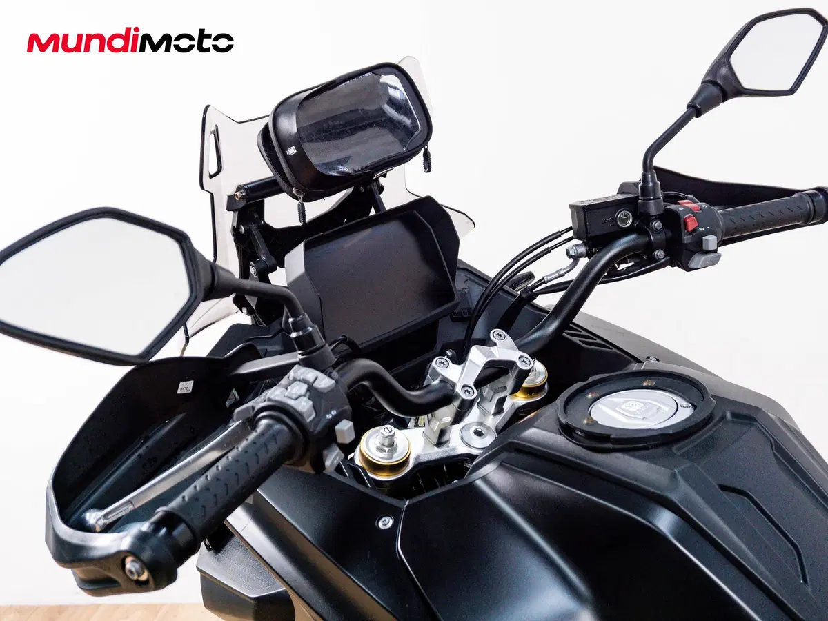 Voge Valico 650DSX (2021 - 24) (11)