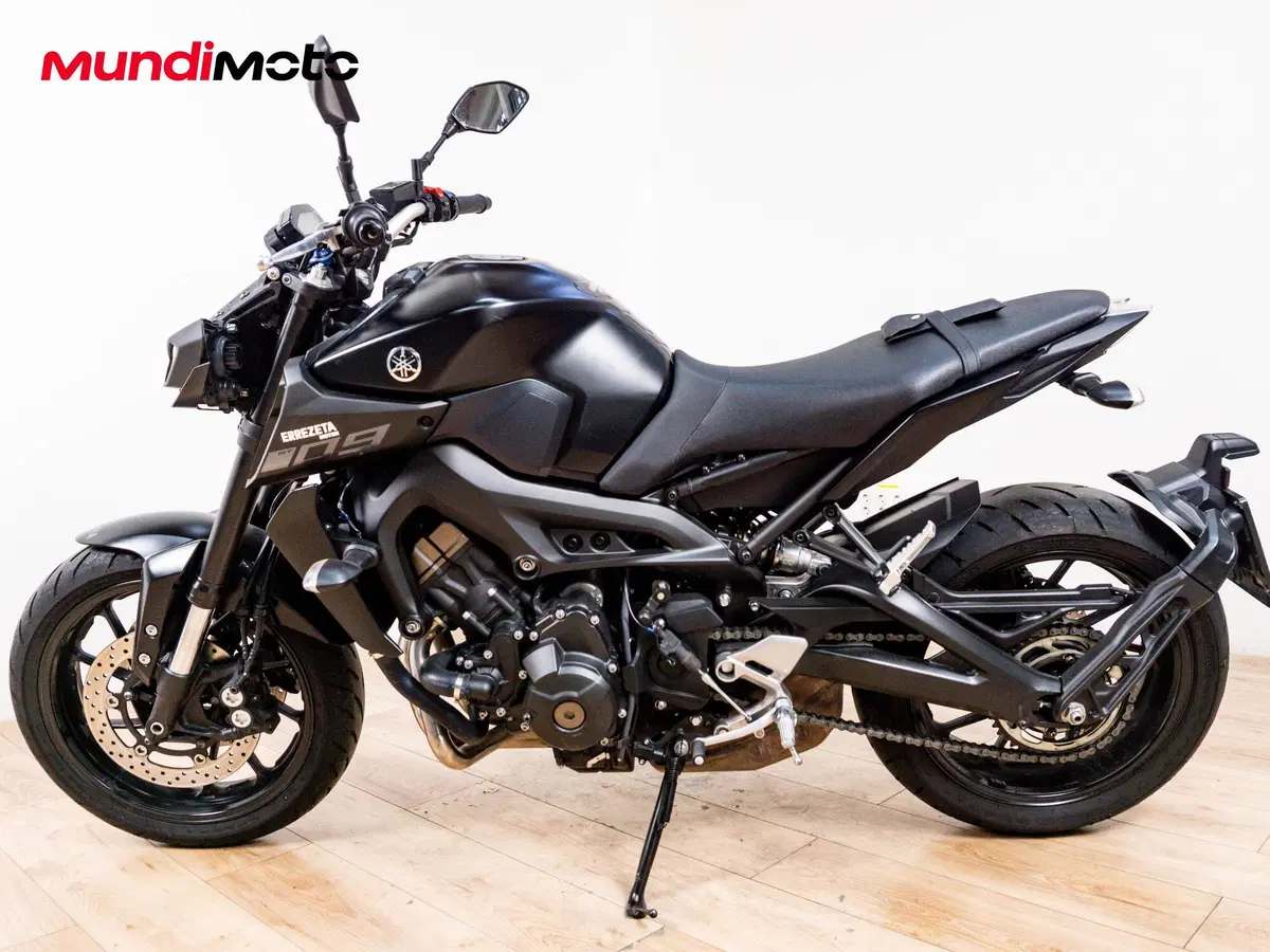 Yamaha MT-09 (2021 - 23) (6)