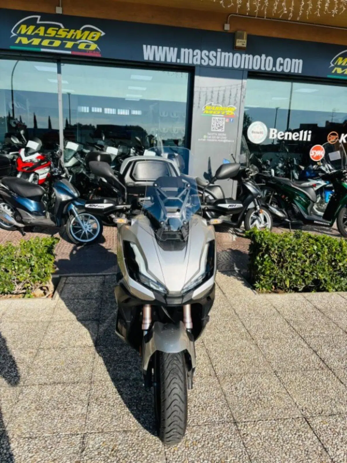 Honda ADV 350 (2022 - 24) (3)