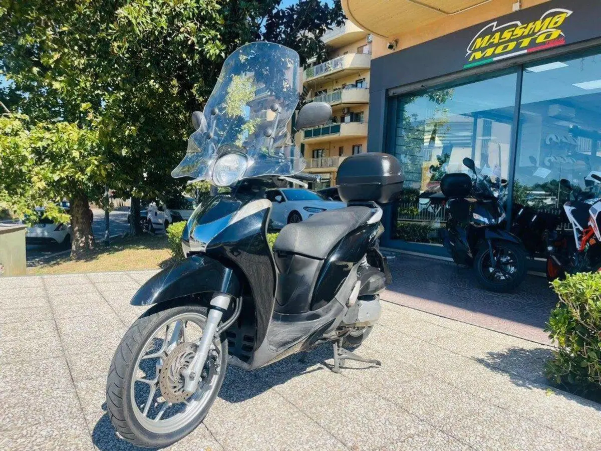 Honda SH 125 Mode (2013 - 16) (2)