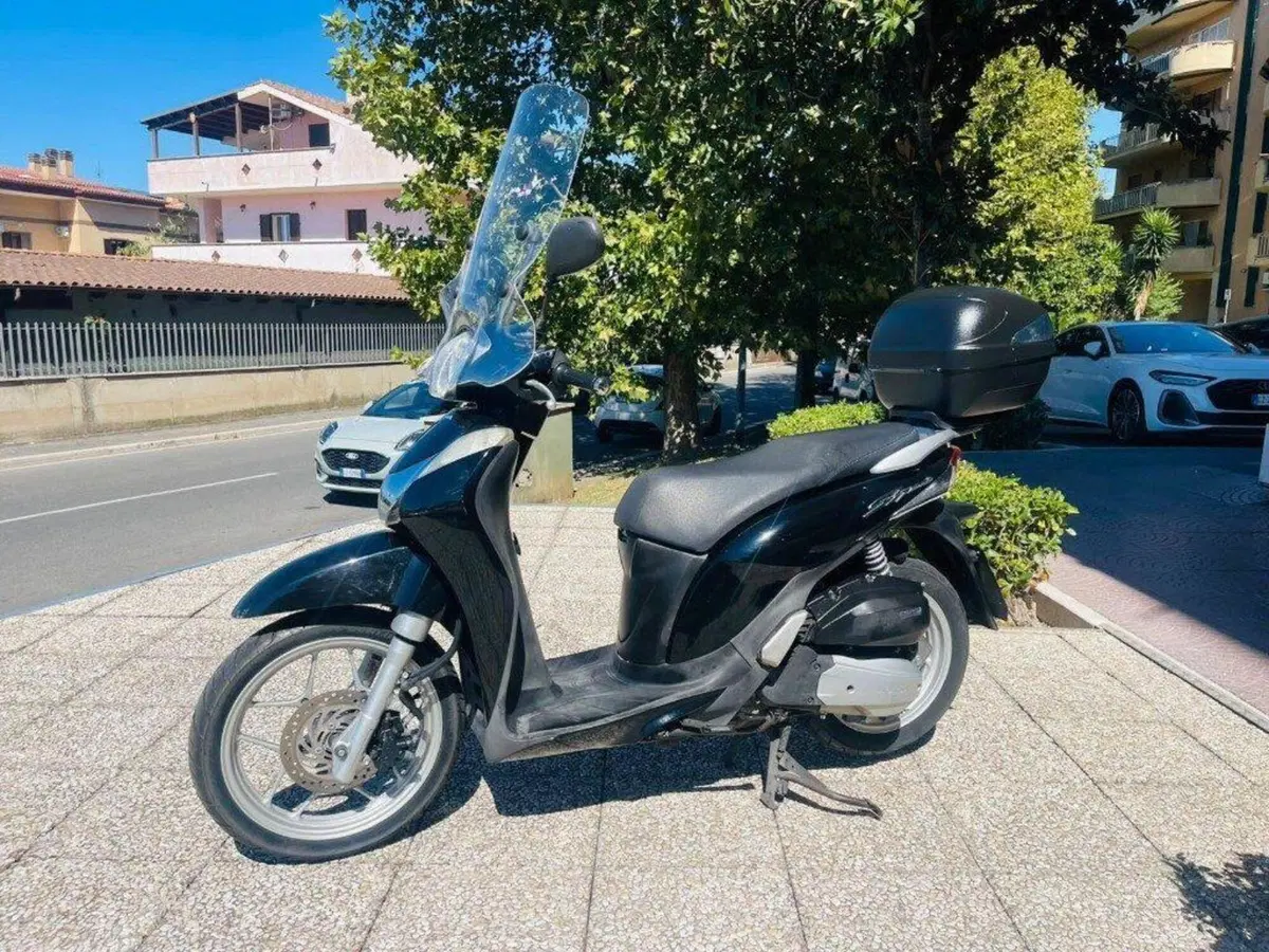 Honda SH 125 Mode (2013 - 16) (8)