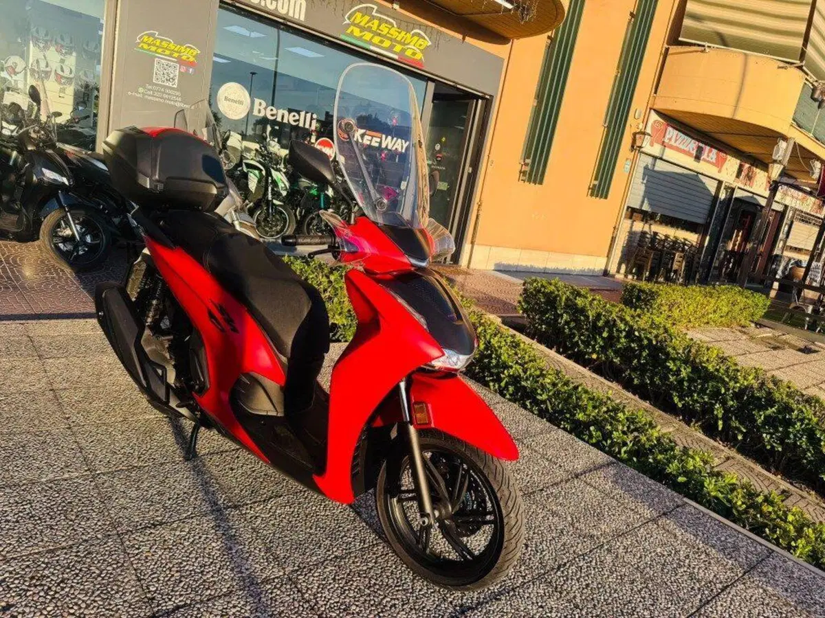 Honda SH 350 (2021 - 24) (3)