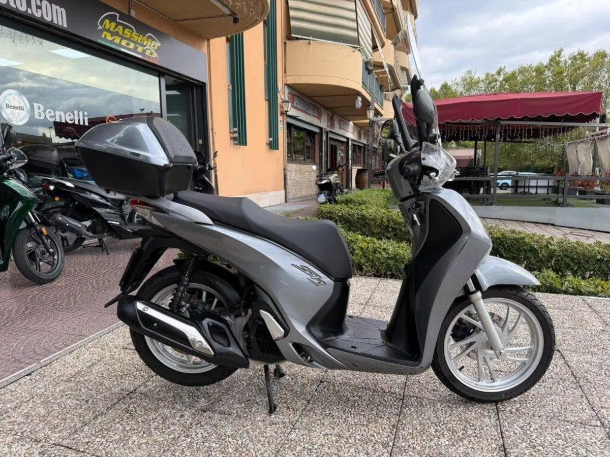 Honda SH 150i ABS (2013 - 16) (7)
