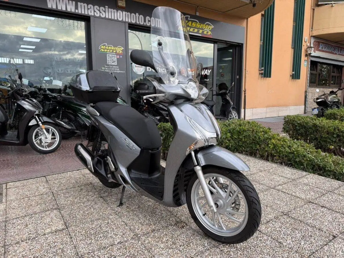 Honda SH 150i ABS (2013 - 16) (4)