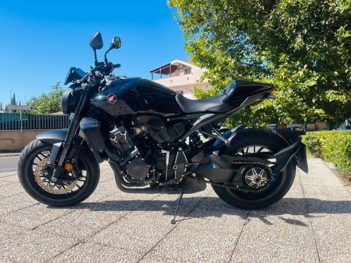 Honda CB 1000 R (2021 - 25)