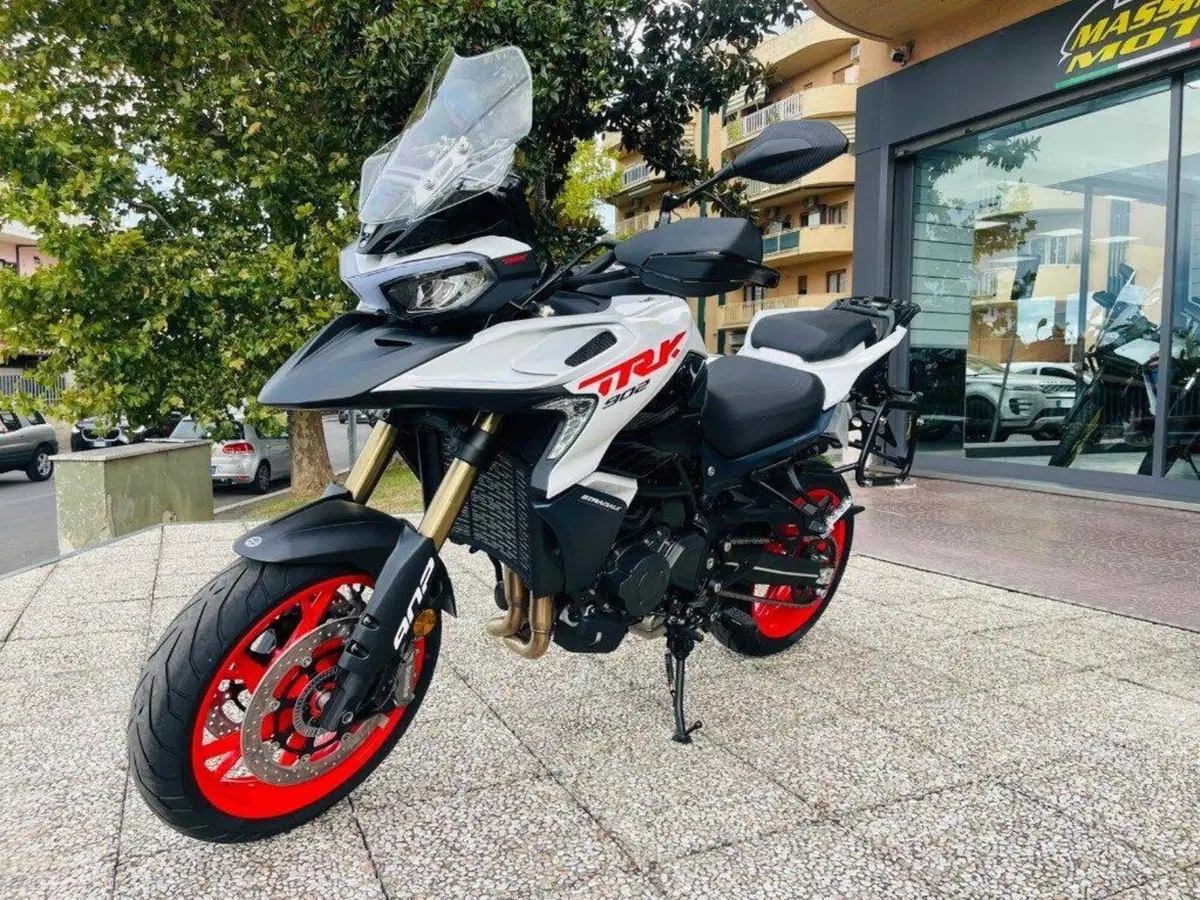 Benelli TRK 902 Xplorer (2026) (8)