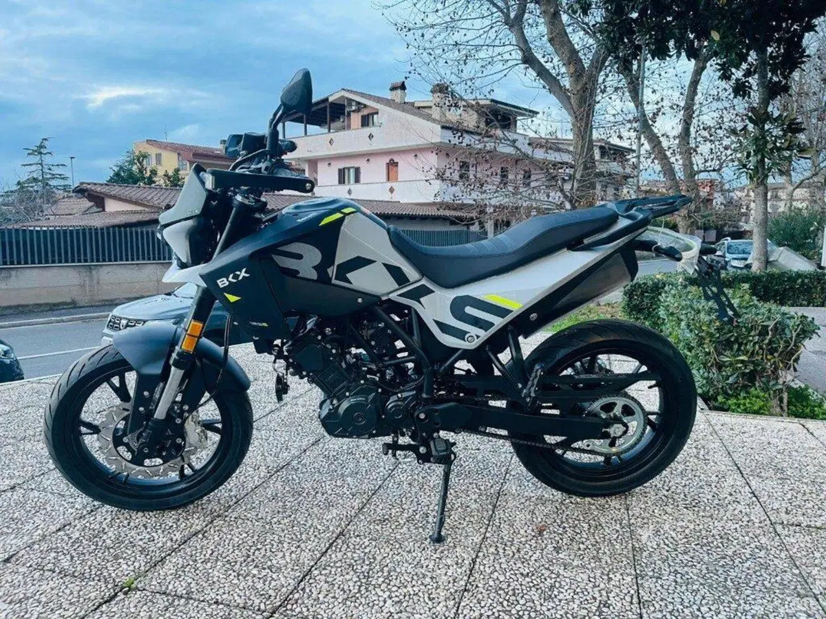 Benelli BKX 125 (2026) (8)