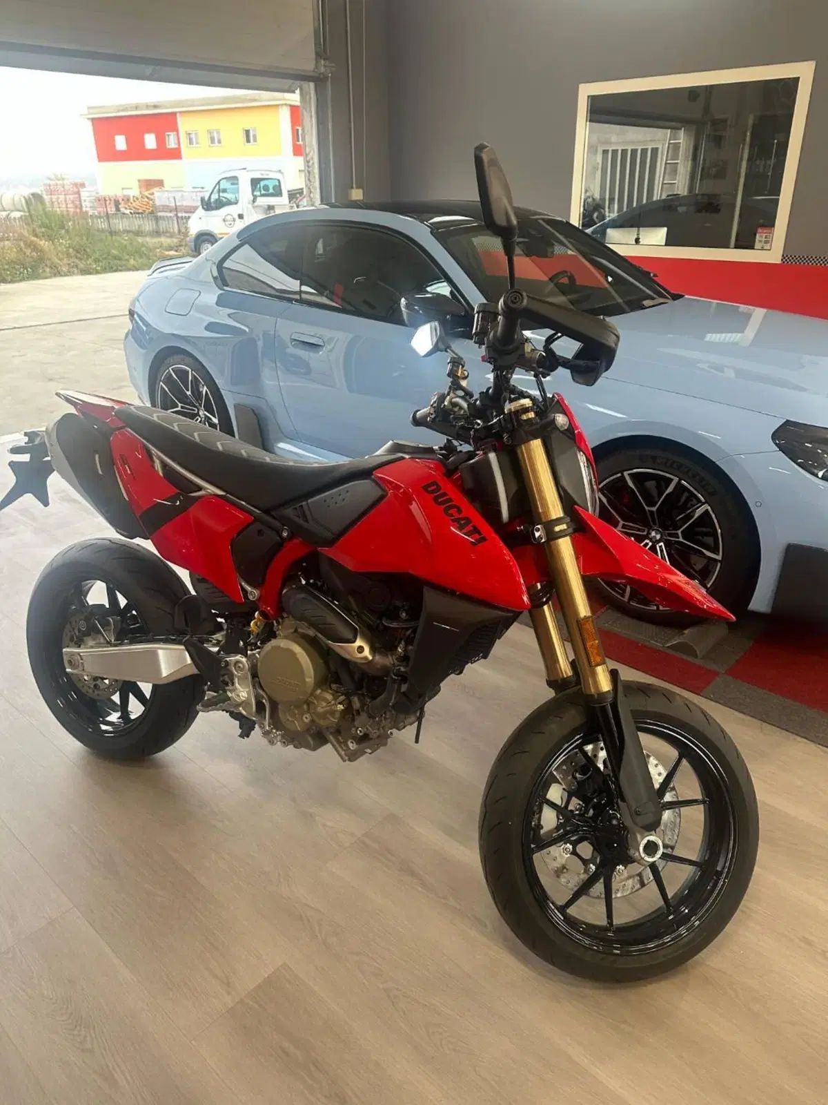 Ducati Hypermotard 698 Mono (2024 - 26) (3)