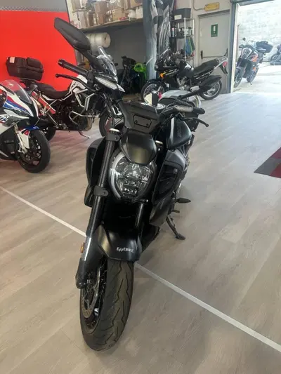 Ducati Diavel V4 (2023 - 26) usata