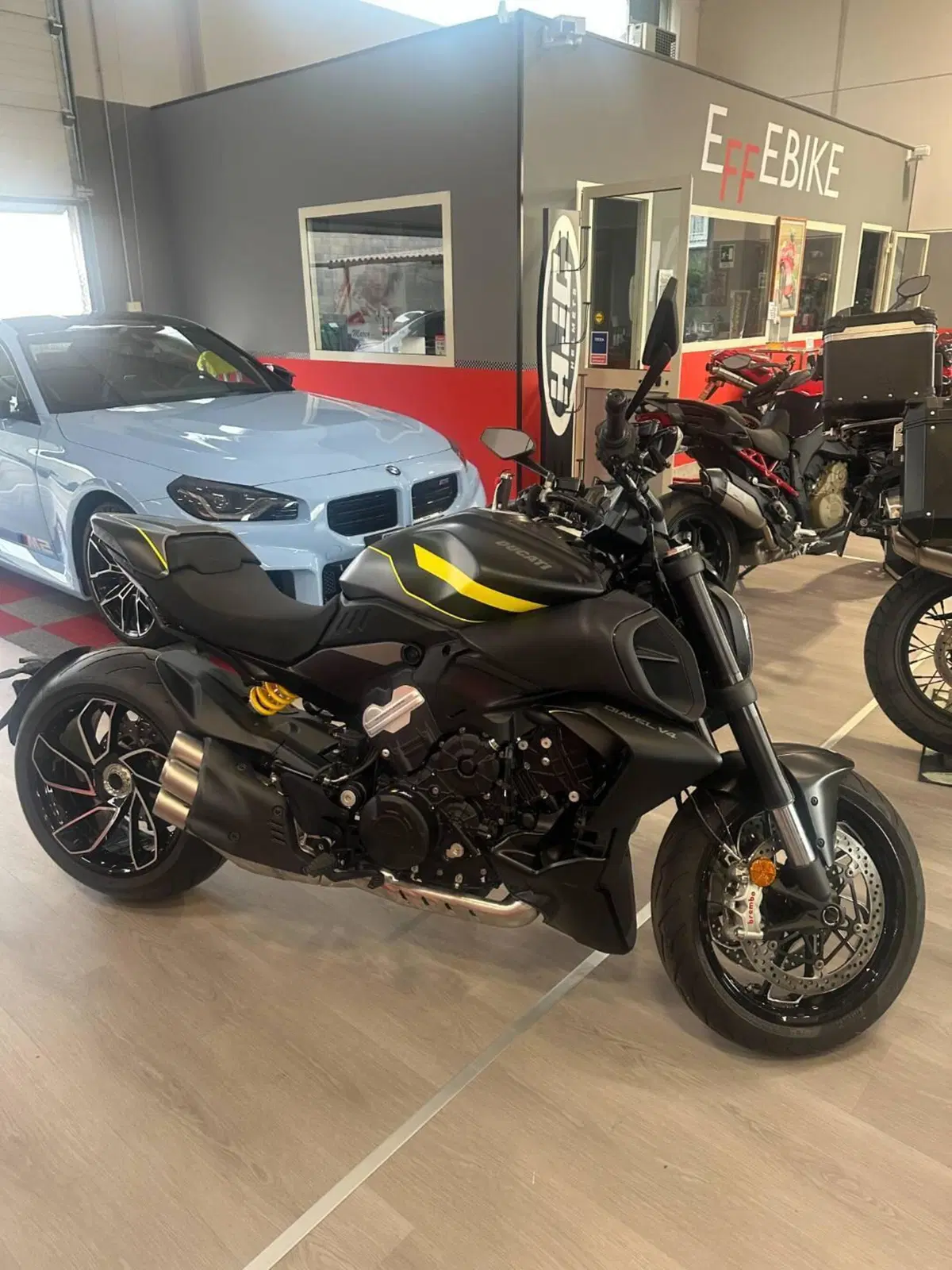 Ducati Diavel V4 (2023 - 26) (2)