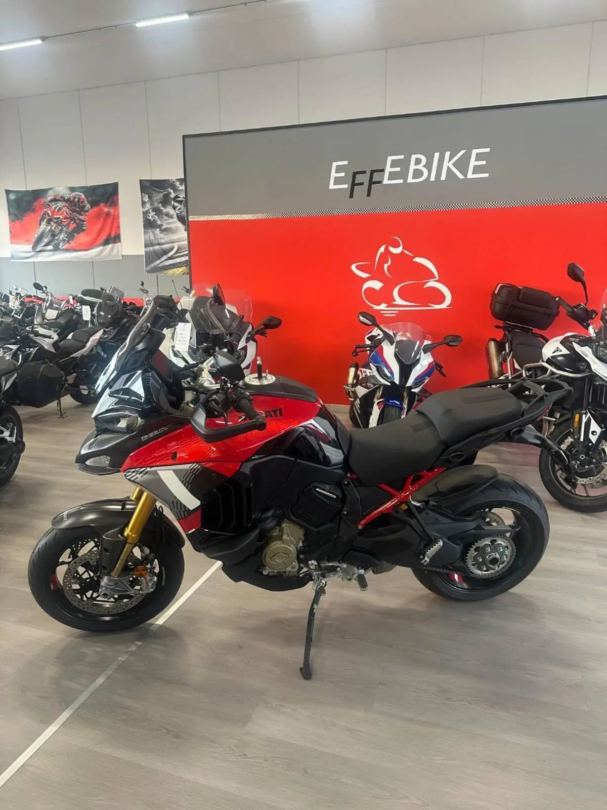 Ducati Multistrada V4 Pikes Peak (2025 - 27) (2)