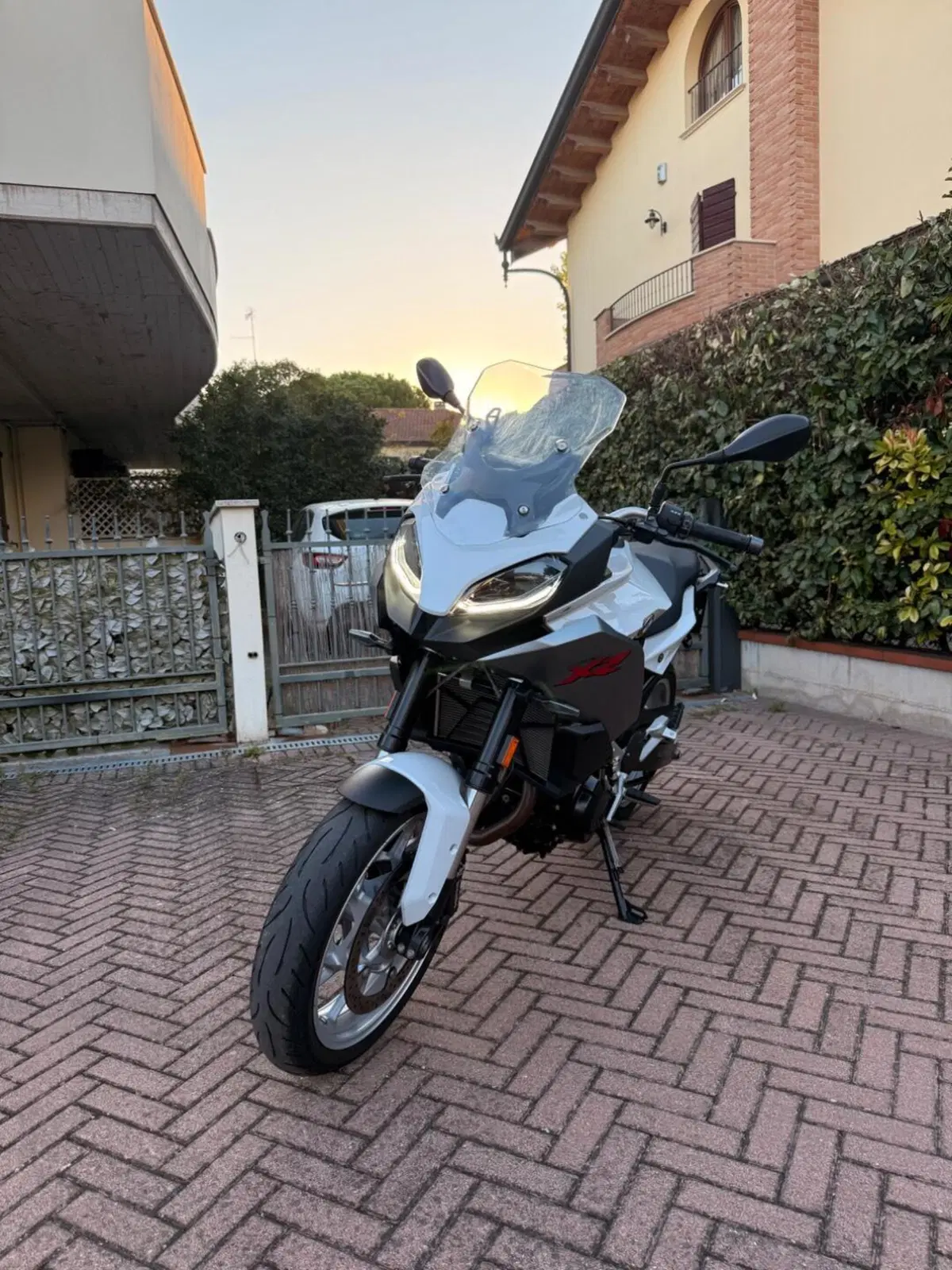 Bmw F 900 XR (2020 - 24) (6)