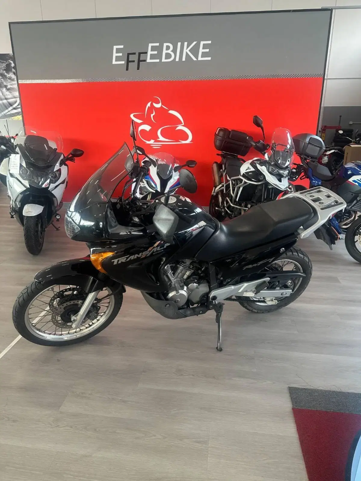 Honda Transalp XL 650V (2000 - 04) (2)