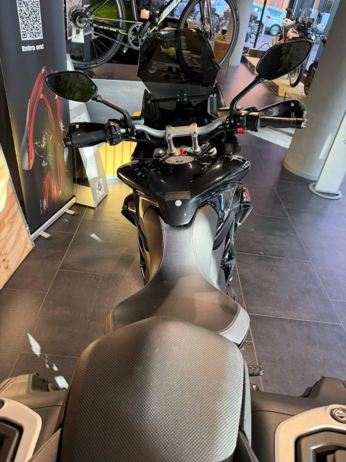 MV Agusta Turismo Veloce 800 R (2023 - 26) (3)
