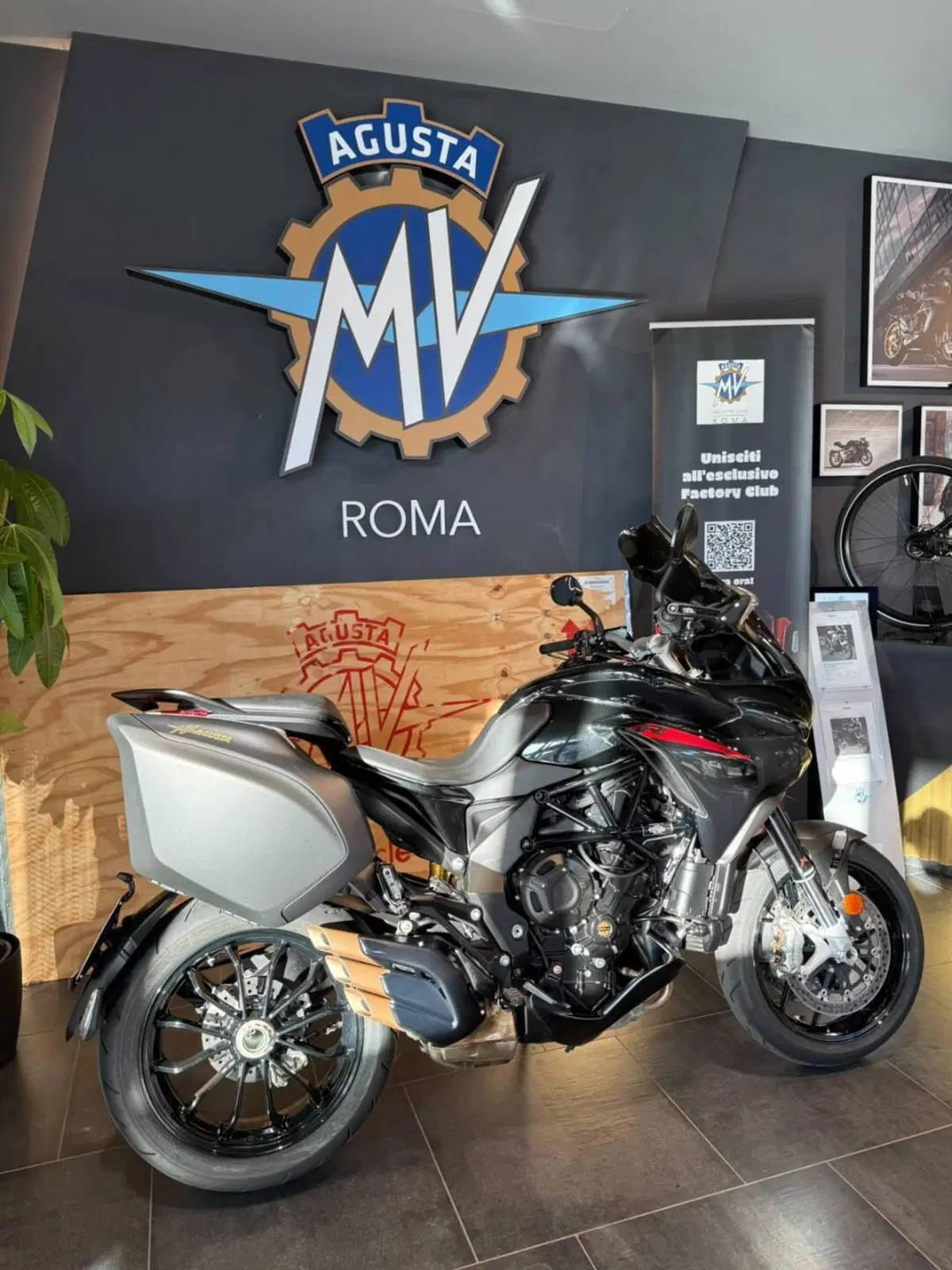 MV Agusta Turismo Veloce 800 R (2023 - 26) (4)