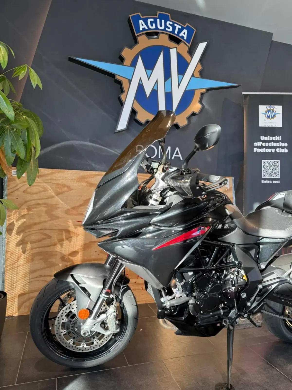 MV Agusta Turismo Veloce 800 R (2023 - 26) (8)