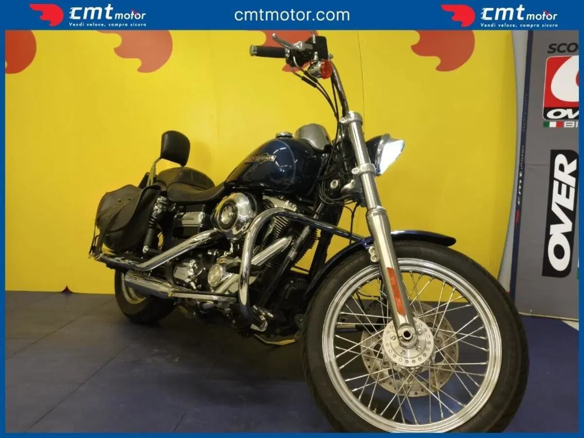 Harley-Davidson 1584 Super Glide Custom (2008 - 13) - FXDC (2)