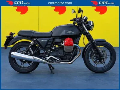 Moto Guzzi V7 II Stone (2015 - 17) usata