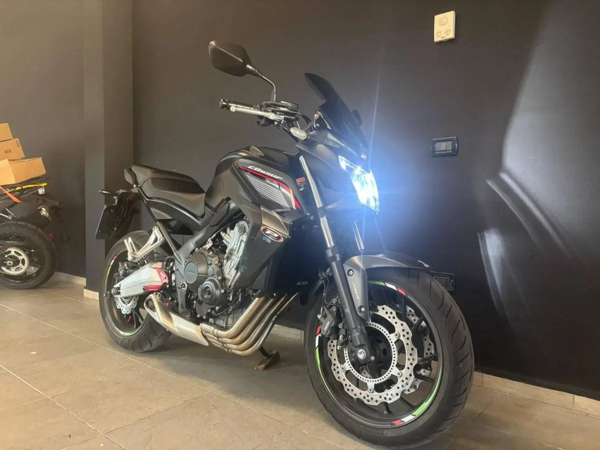 Honda CB 650 F ABS (2014 - 17) (7)