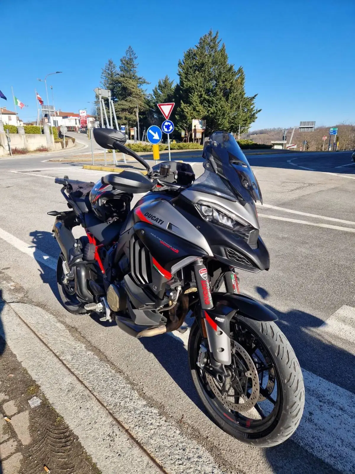 Ducati Multistrada V4 S Grand Tour (2024) (3)