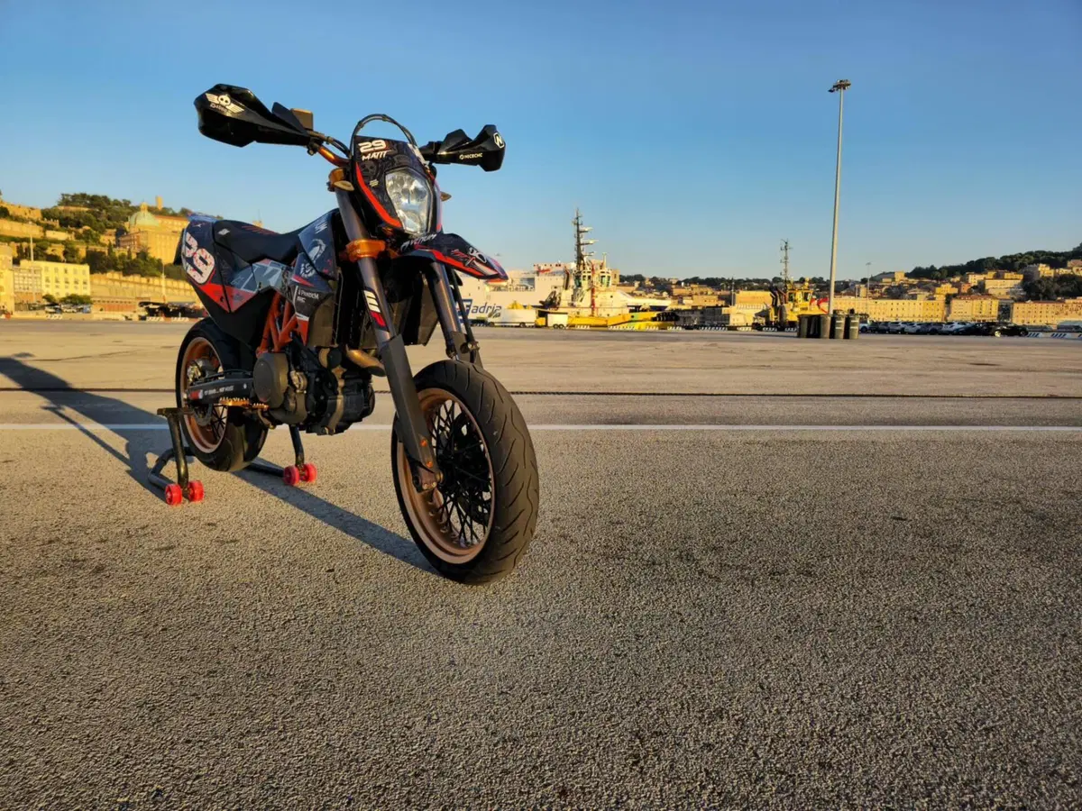 KTM 690 SMC R (2019 - 20) (5)