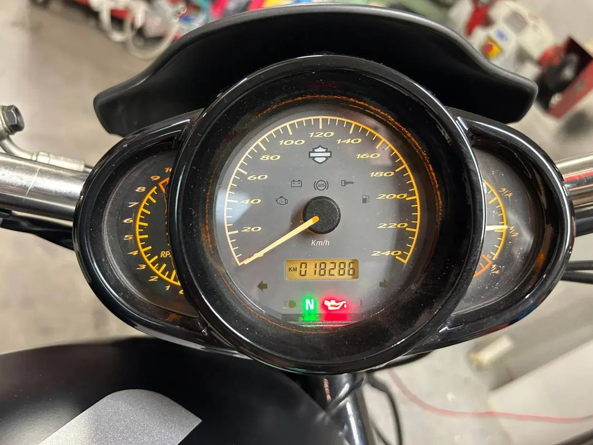Harley-Davidson 1250 Night Rod Special (2008 - 17) - VRSCDX (8)