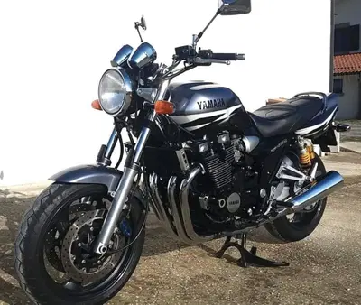 Yamaha XJR 1300 (2002 - 06) usata