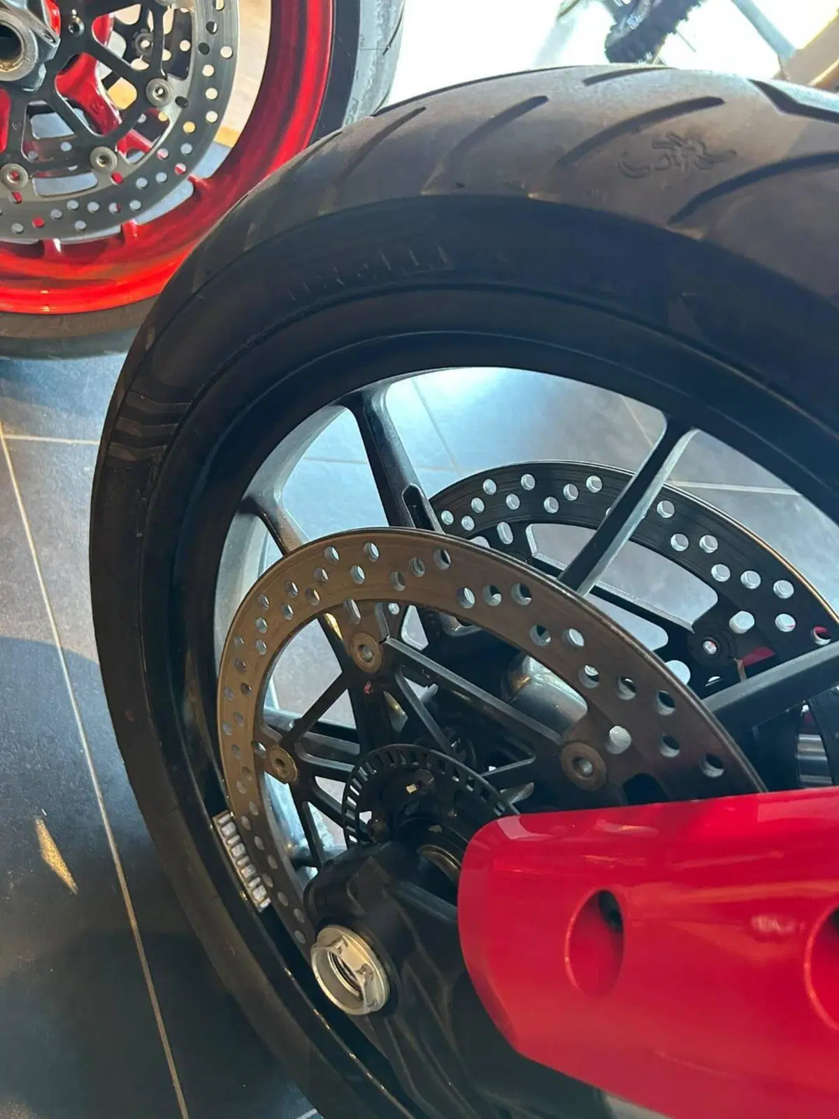 Ducati Multistrada V4 S (2021 - 24) (13)