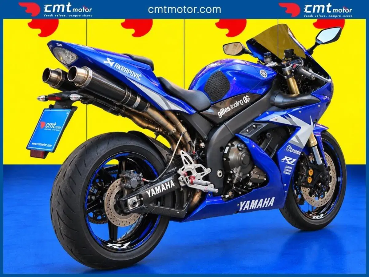 Yamaha YZF R1 (2004 - 05) (4)