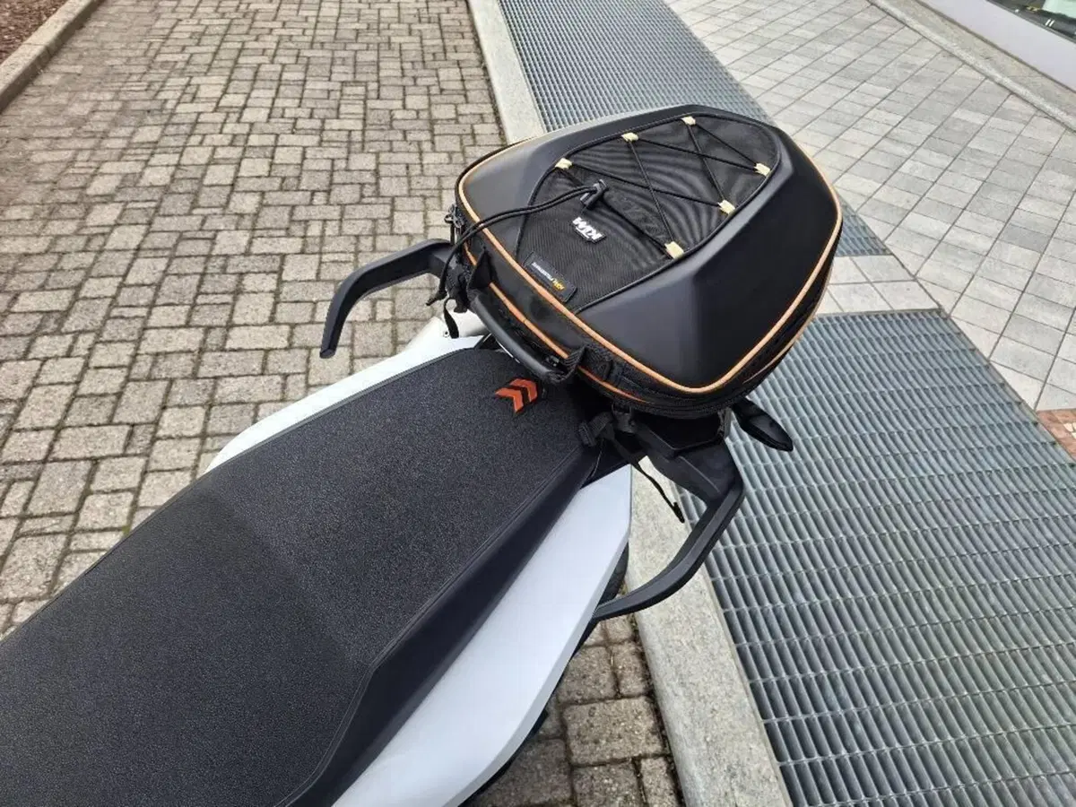 KTM 790 Adventure (2019 - 20) (4)