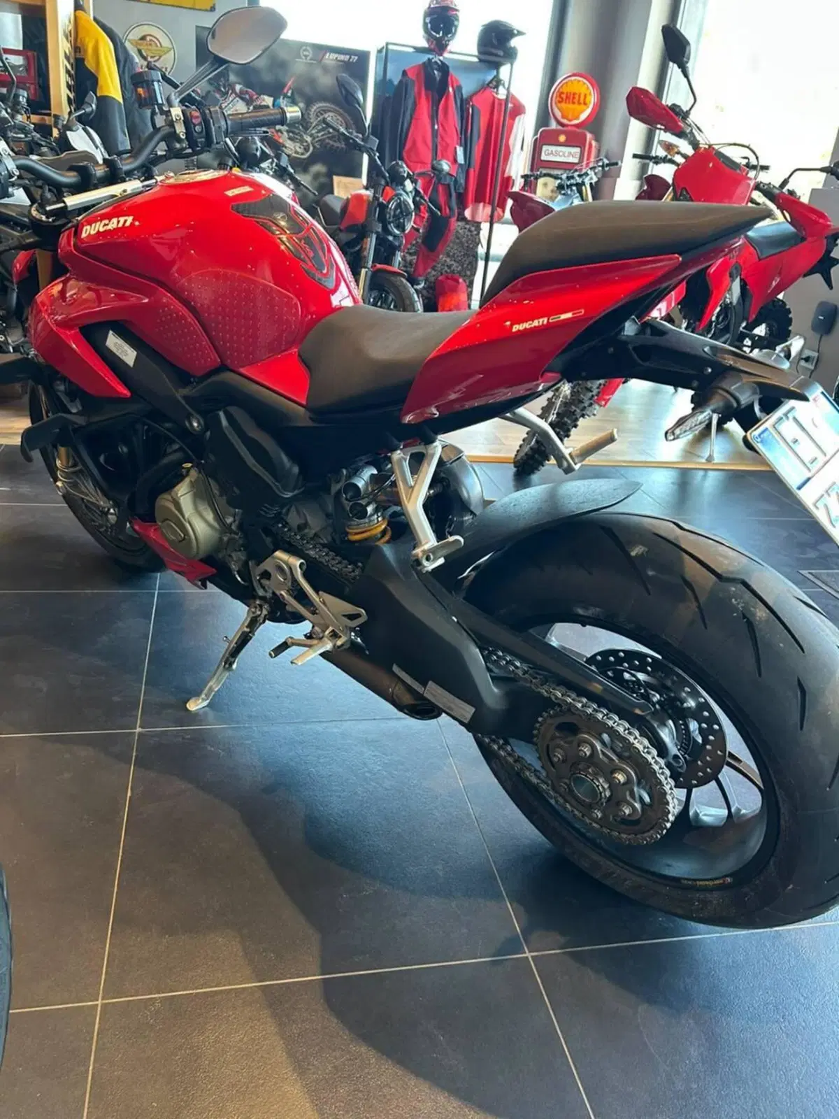 Ducati Streetfighter V4 1100 S (2020) (7)