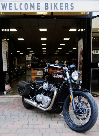 Triumph Bonneville Bobber 1200 (2017 - 20) usata