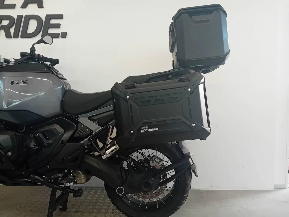 Bmw R 1300 GS Adventure Triple Black (2025 - 26) (5)