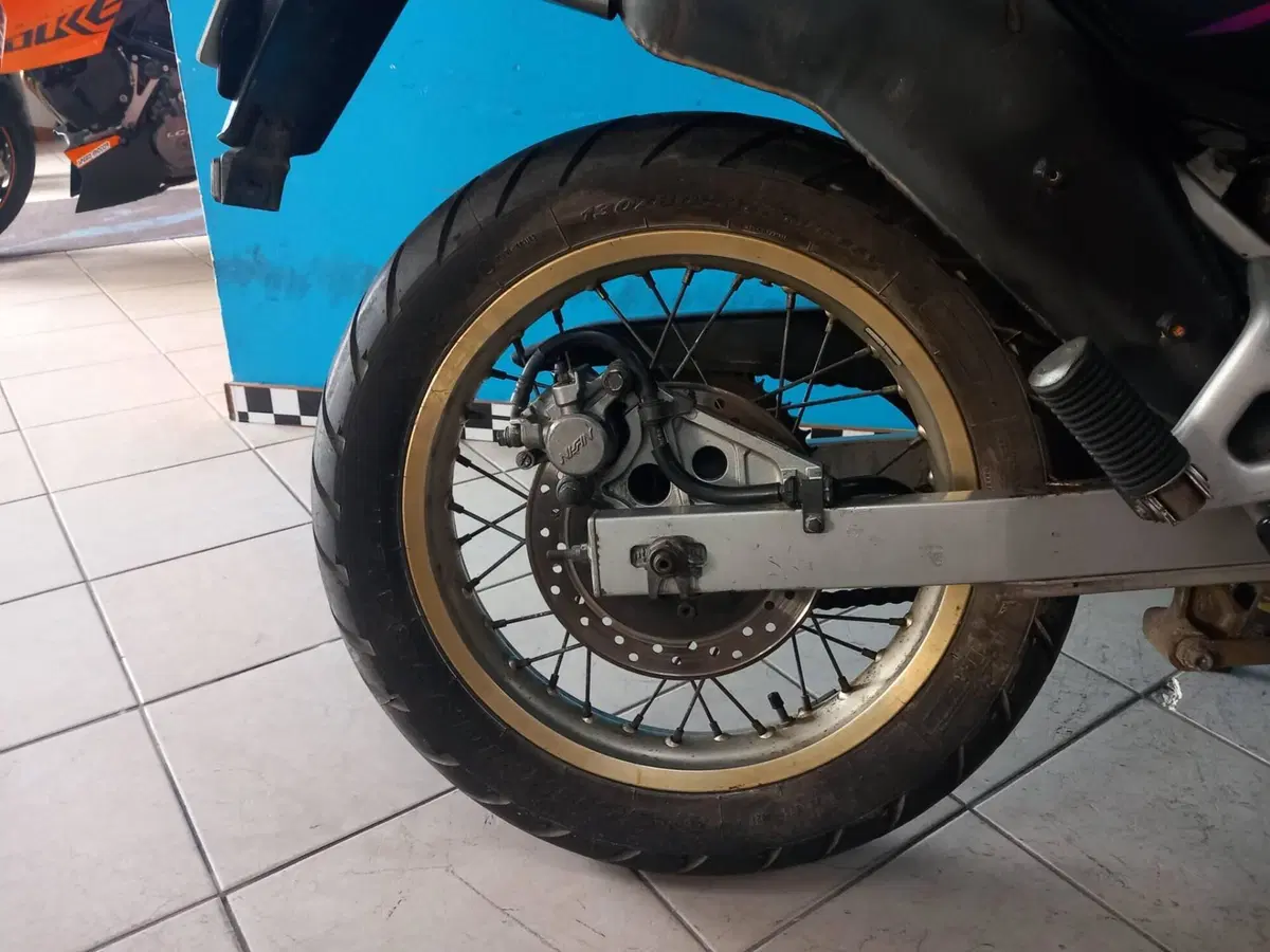 Honda TRANSALP 600 (14)