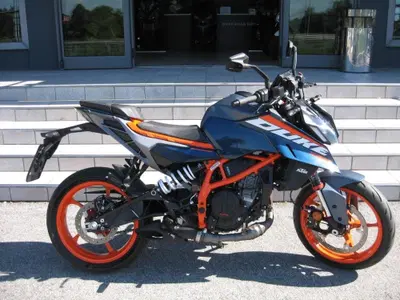KTM 390 Duke (2024 - 25) usata