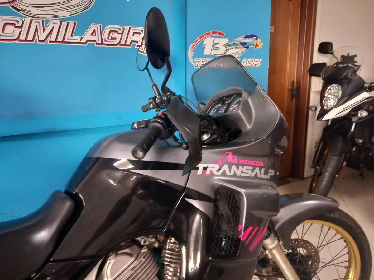 Honda TRANSALP 600 (18)