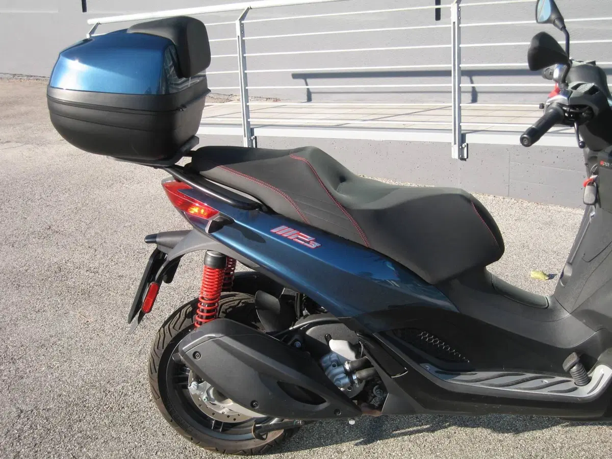 Piaggio MP3 300 Sport ABS Hpe (2021 - 24) (3)