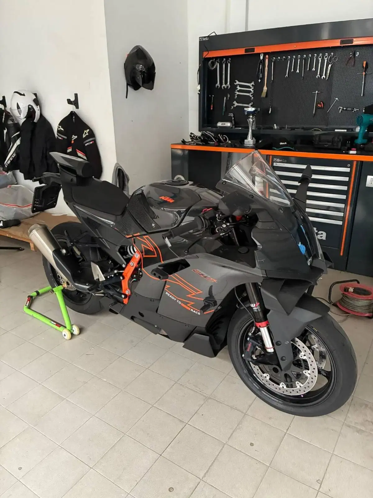 KTM 990 RC R (2026) (3)