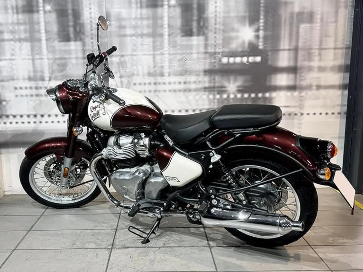 Royal Enfield Classic 650 (2025 - 26) (2)
