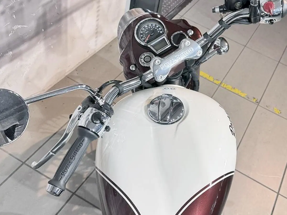 Royal Enfield Classic 650 (2025 - 26) (3)