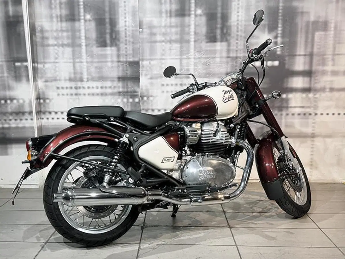 Royal Enfield Classic 650 (2025 - 26) (5)